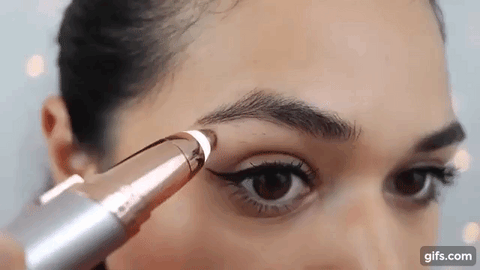 Depiladora eléctrica de cejas — resultado perfecto sin dolor ni irritación