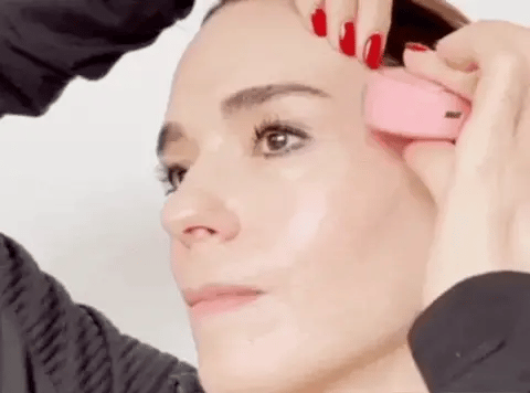 Masajeador facial de microcorriente — piel más firme y luminosa desde casa